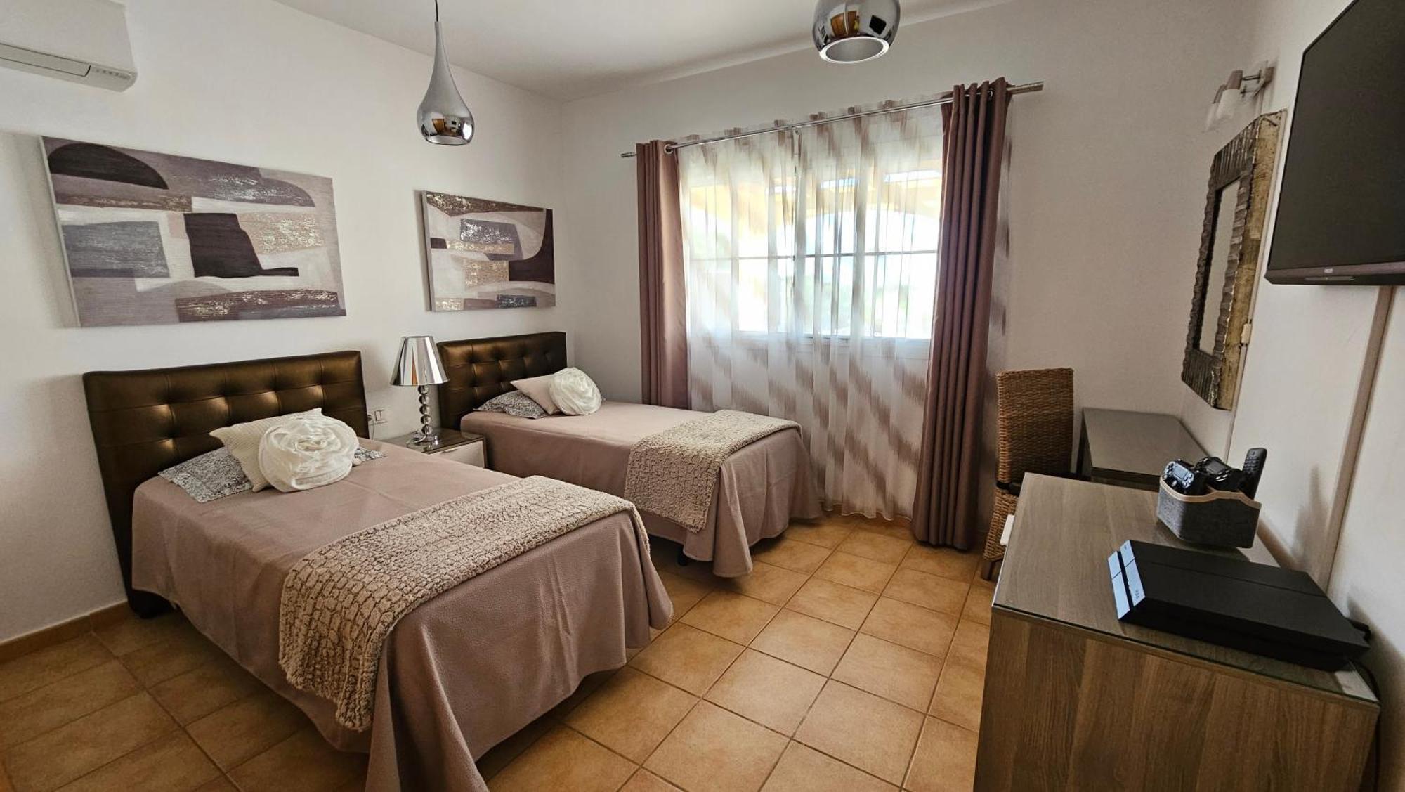 Villa Bonita On Golf In El Descanso ,Caleta Fuste-Fuerteventura 科斯塔卡莱塔 外观 照片