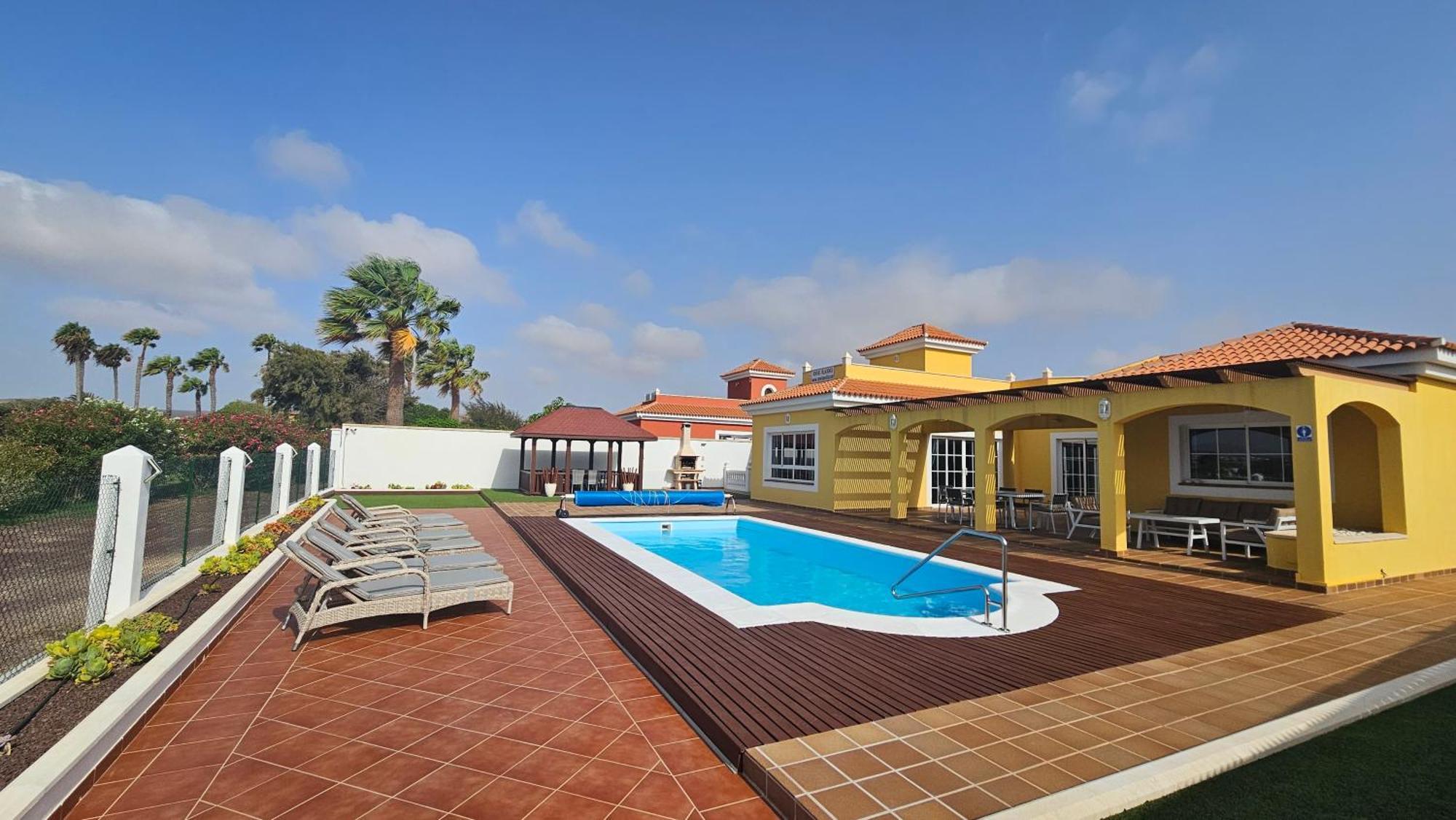 Villa Bonita On Golf In El Descanso ,Caleta Fuste-Fuerteventura 科斯塔卡莱塔 外观 照片