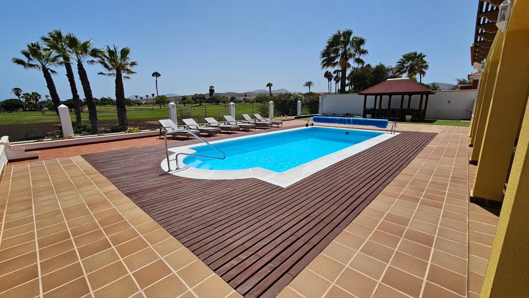Villa Bonita On Golf In El Descanso ,Caleta Fuste-Fuerteventura 科斯塔卡莱塔 外观 照片